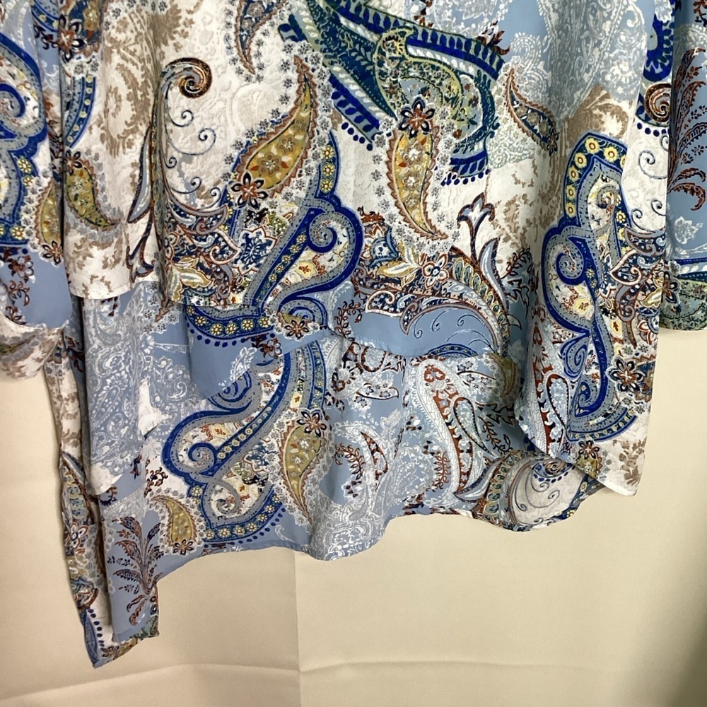 Chico's plus size 3 16 18 2X Blue and White Asymmetrical Tunic Fall Top - Picture 8 of 16
